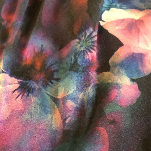 Guess Strapless Floral Cocktail Dress – Purple Blue Print – Size 6 - Picture 13 of 13